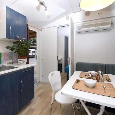 The Charming Mare Pineta-mobile Home-4 Persons Дом отдыха *